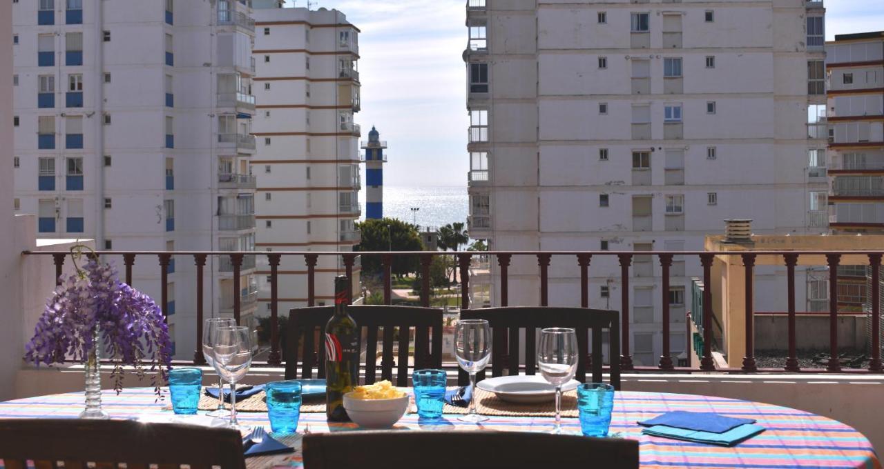 Atico Con Gran Terraza Y Vistas Al Mar Apartment Torre Del Mar Bagian luar foto
